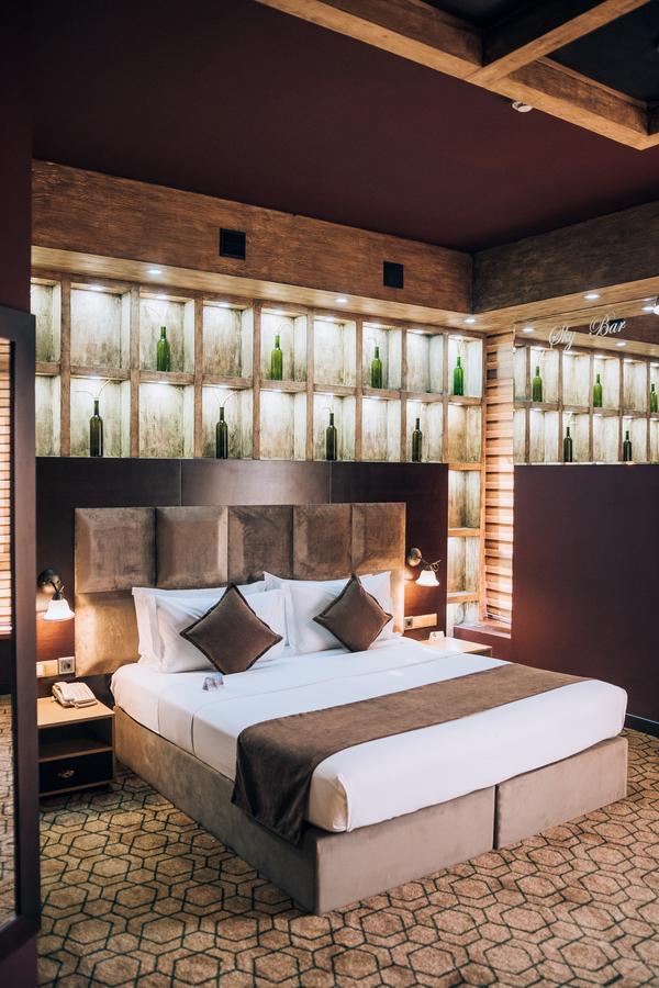 Megapolis Hotel Šymkent Exteriér fotografie